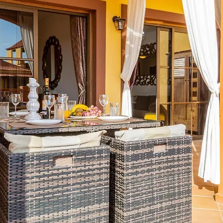 Elegant Elite Palace Apartment شقة أذيخي
