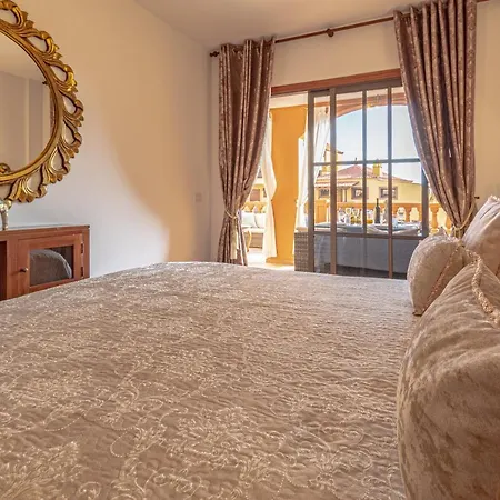 Elegant Elite Palace Apartment أذيخي