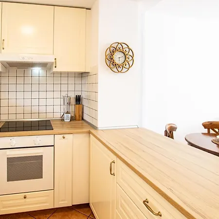 Elegant Elite Palace Apartment * أذيخي